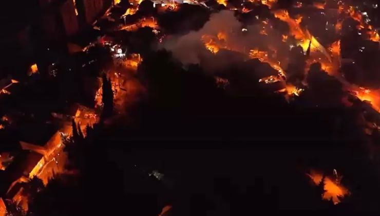 Kocaeli’nde Ormanlık Alanda Baraka Yangını