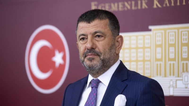 Gökhan Böcek'in ifadesinden ayrıntılar: Veli Ağbaba aradı, Özgür Özel'in para talebini iletti