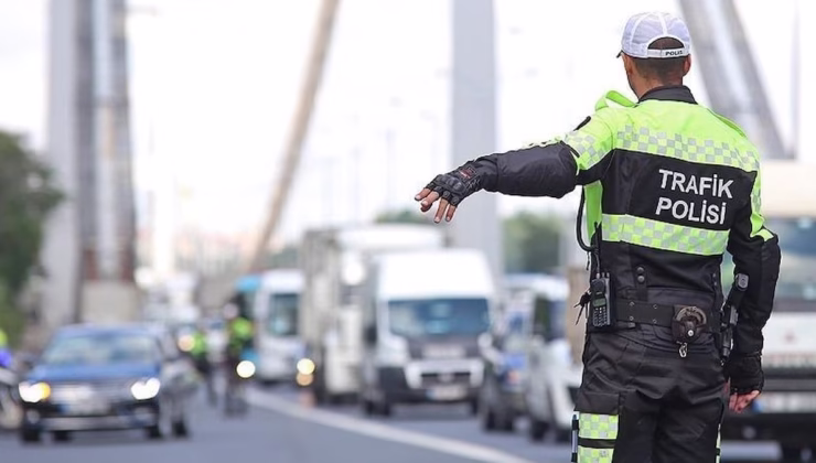Trafik düzenlemesi ertelendi! Cezalara yüzde 220 zam yapılacaktı