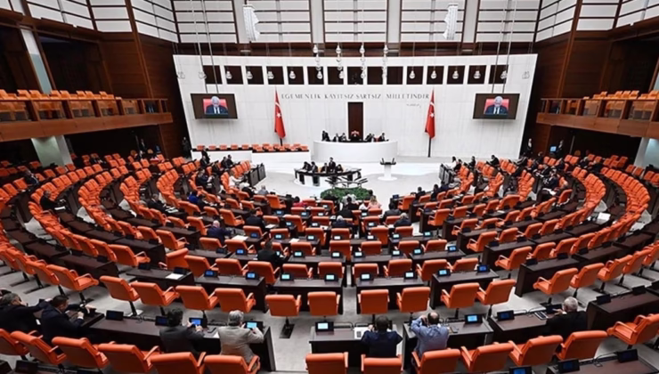 Çocuk sahibi, evli ve çalışmayan kadınlara gelir desteği teklifi Meclis’e sunuldu