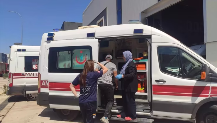 Dilovası’ndaki Fabrikada Yangın: 5 İşçi Hastaneye Kaldırıldı