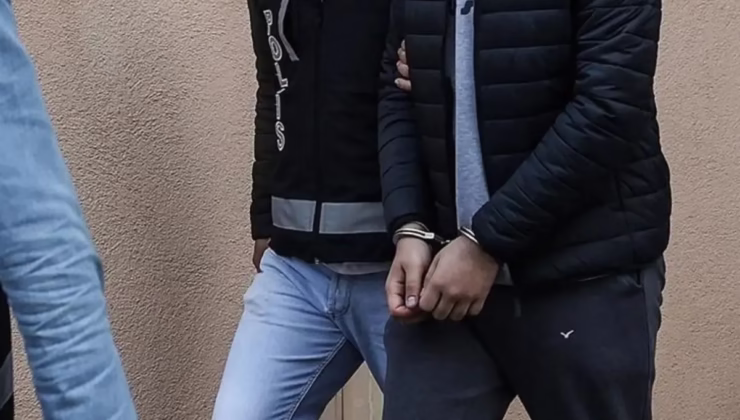Sosyal medyadan silah fotoğrafı paylaşan 16 yaşındaki çocuk yakalandı