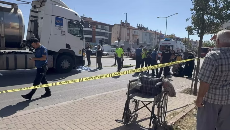 Annenin kahreden ölümü! Tekerlekli sandalye yolun ortasında kaldı
