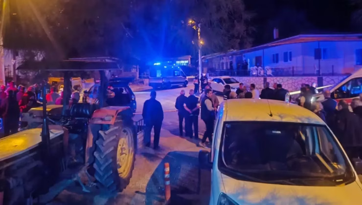 Köy meydanında iki arkadaşını av tüfeğiyle öldürdü