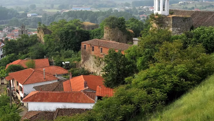 Türkiye’ye sadece 20 dakika uzaklıkta! Bu köylere yerleşenlere 500 bin TL verilecek