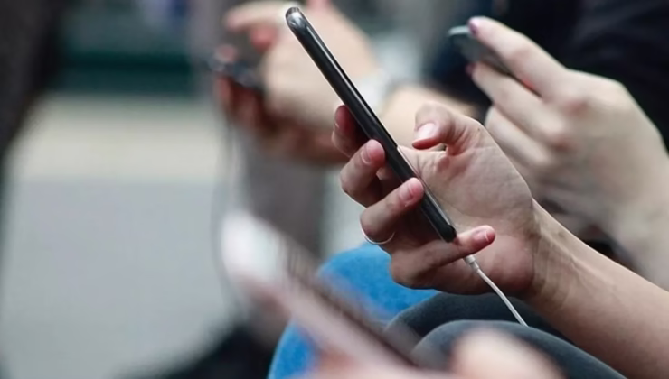 Yurt dışından cep telefonu getirecekler dikkat! IMEI kayıt ücretlerinde büyük artış