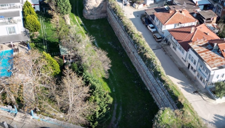 Papa gelince sit alanını satışa çıkardı! Fiyatı dudak uçuklattı