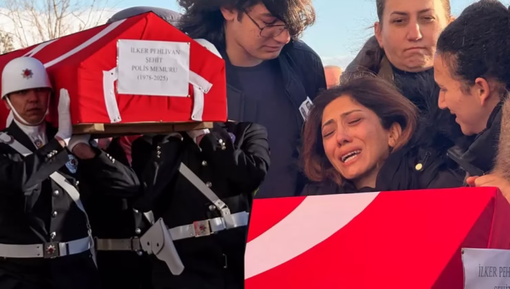 Şehit polisler için düzenlenen törende gözyaşları sel oldu! Geride 7 evlat kaldı