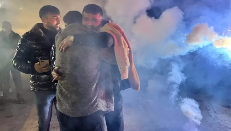 Türkiye genelinde tahliye coşkusu: Cezaevleri önünde bayram havası esti